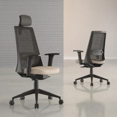 Comfortable Mesh Office Chair with Arm Support
